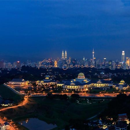 Dorsett Sri Hartamas Kl By Roam Hotell Kuala Lumpur Exteriör bild