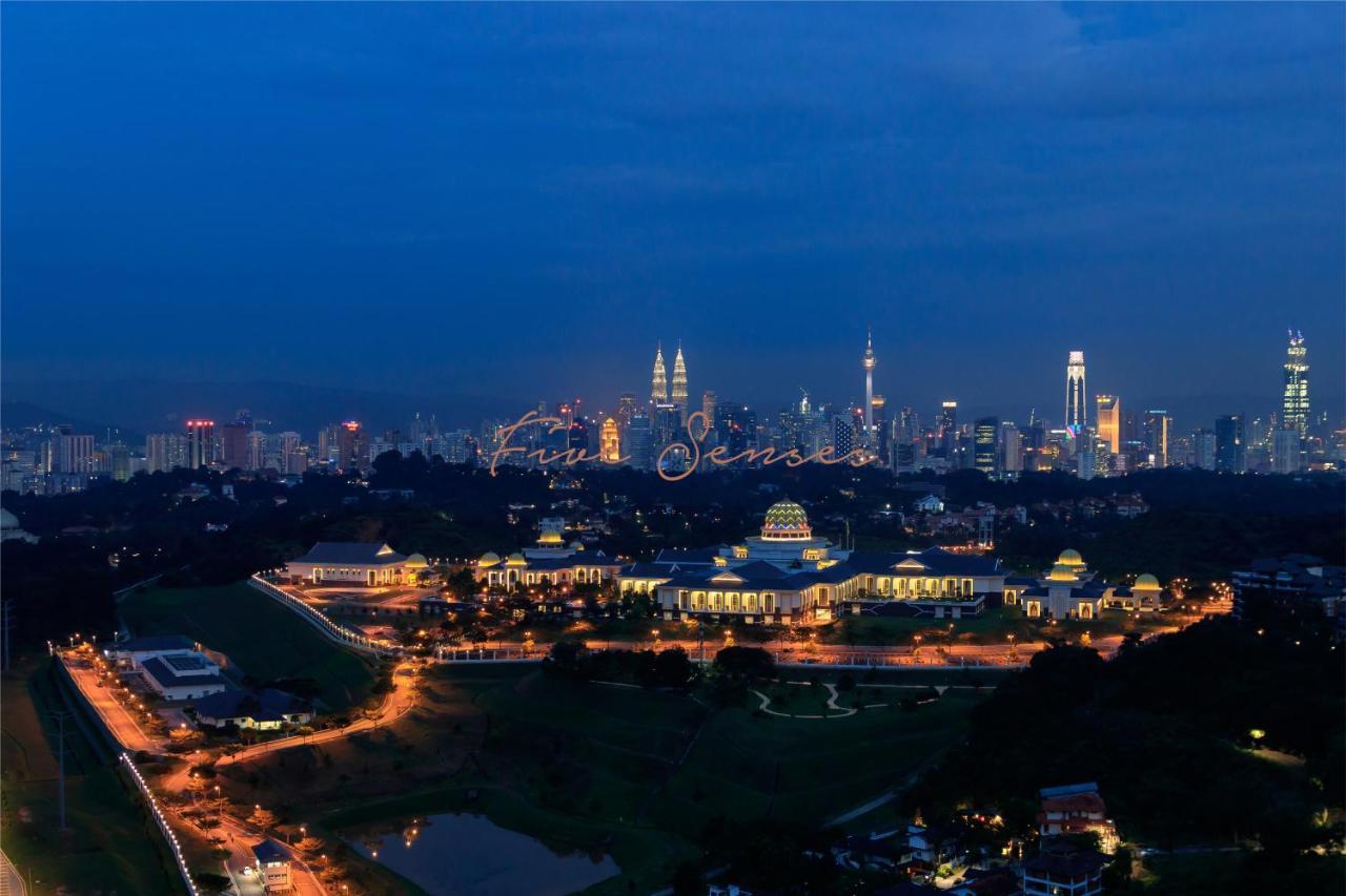 Dorsett Sri Hartamas Kl By Roam Hotell Kuala Lumpur Exteriör bild