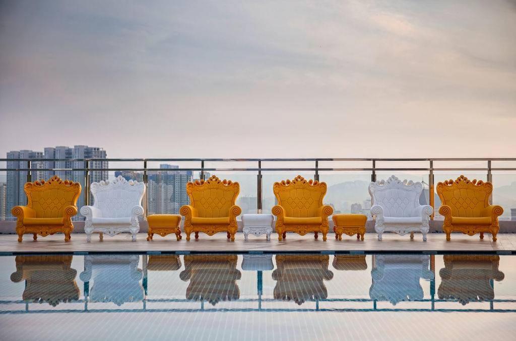 Dorsett Sri Hartamas Kl By Roam Hotell Kuala Lumpur Exteriör bild