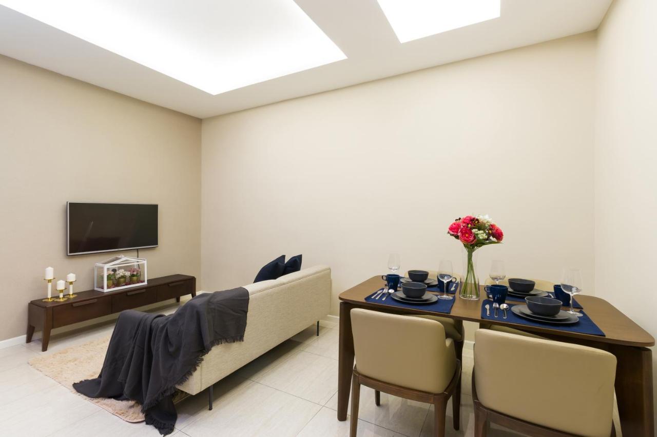 Dorsett Sri Hartamas Kl By Roam Hotell Kuala Lumpur Exteriör bild